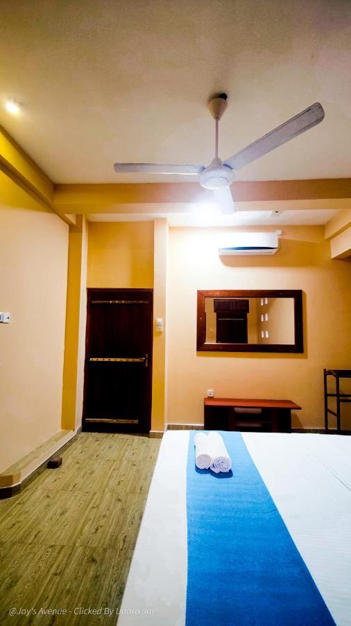 Jay'S Avenue Hotel Udawalawe Exterior foto
