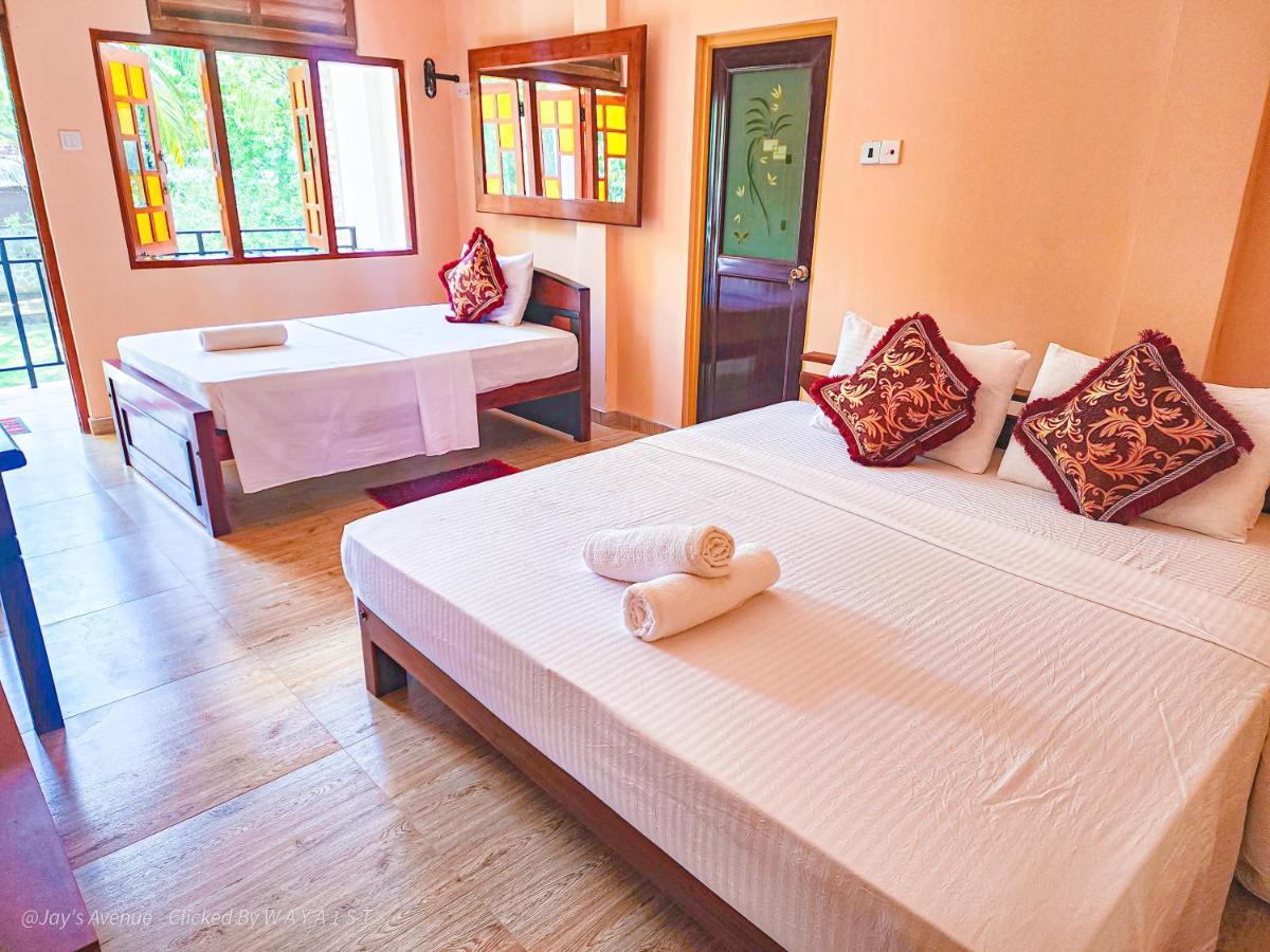 Jay'S Avenue Hotel Udawalawe Exterior foto