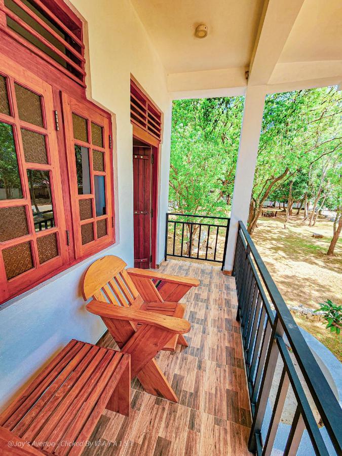 Jay'S Avenue Hotel Udawalawe Exterior foto